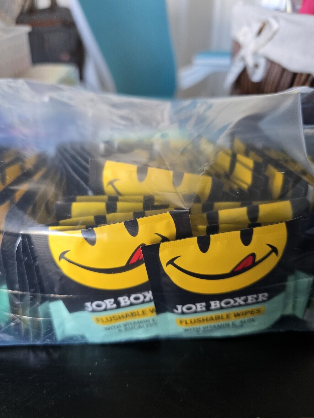 ✨ Huge 30-pack bundle of Joe Boxer flushable wipes — perfect for travel, purses,